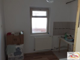 apartament-2-camere-cf1-decomandat-etj44-campulung-muscel-zona-grui-pret-30000-euro-neg-12