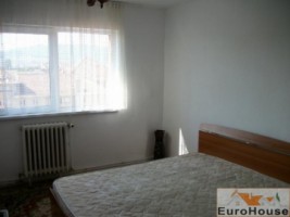 apartament-de-inchiriat-3-camere-centru-4