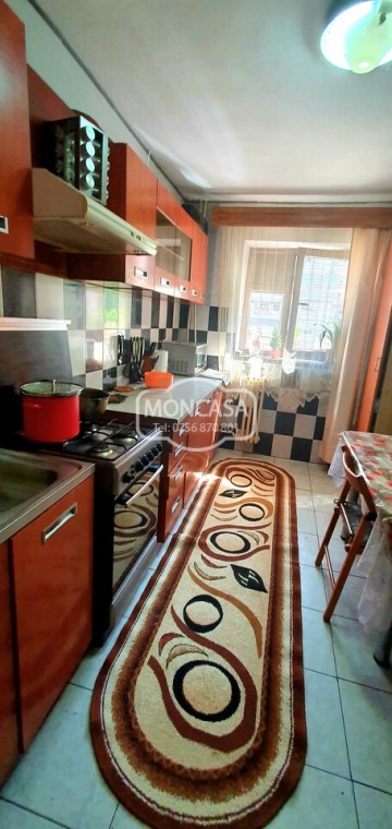 apartament-4-camere-zona-gheorghe-avramescu-etaj-1-2