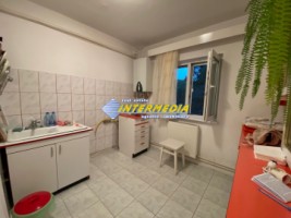 ocazie-vanzare-apartament-3-camere-decomandat-tolstoi-centru-cu-2-bai-finisat-si-intretinut-ocupabil-imediat-1