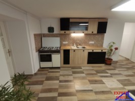 inchiriez-apartament-2-camerea-la-casa-renovat-zona-lazaret-6