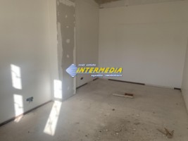 spatiu-comercial-de-inchiriat-in-centru-150mp-330-mp-alba-iulia-finisat-4