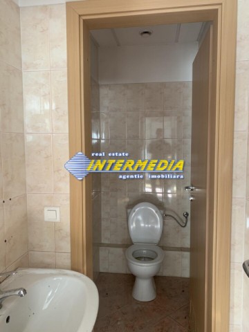 spatiu-comercial-de-inchiriat-in-centru-150mp-330-mp-alba-iulia-finisat-5