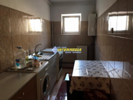 apartament-2-camere-de-vanzare-etaj-2-cetate-1