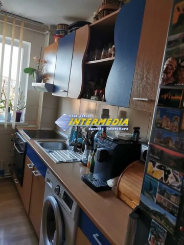 apartament-2-camere-de-vanzare-etaj-intermediar-zona-cetate-bulevard-5