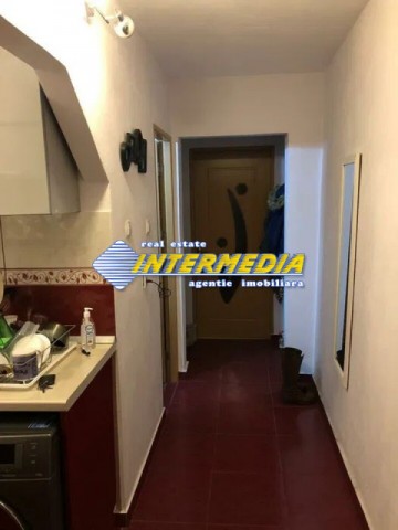 apartament-2-camere-decomandat-zona-centru-3