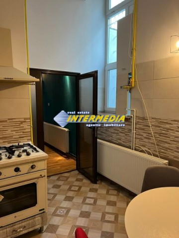 apartament-de-vanzare-cu-2-camere-in-centru-mobilat-si-utilat-complet-9