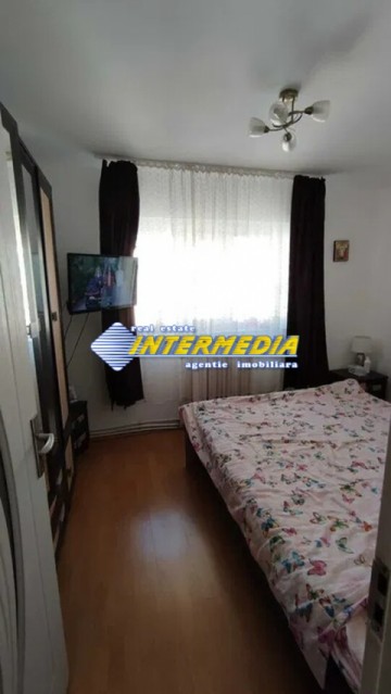 apartament-2-camere-finisat-mobilat-si-utilat-cetate-zona-piata-4