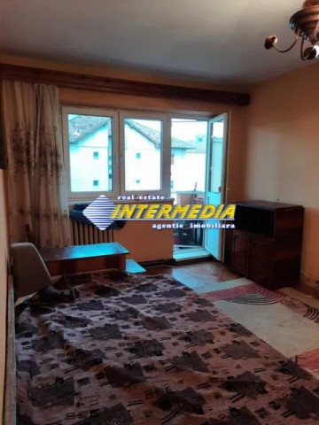 apartament-cu-2-camere-de-vanzare-in-cetate-zona-bulevard-alba-iulia-etaj-intermediar-1