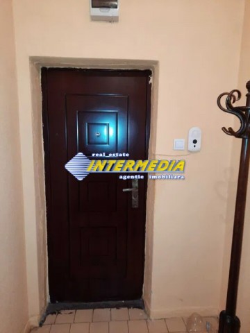 apartament-cu-2-camere-de-vanzare-in-cetate-zona-bulevard-alba-iulia-etaj-intermediar-4