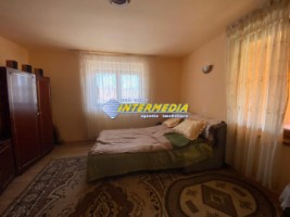 casa-pe-parter-renovata-cu-pivnita-si-1375-mp-teren-de-vanzare-in-alba-iulia-zona-micesti-20