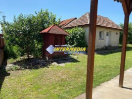 casa-pe-parter-renovata-cu-pivnita-si-1375-mp-teren-de-vanzare-in-alba-iulia-zona-micesti-12