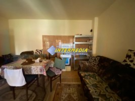 casa-pe-parter-renovata-cu-pivnita-si-1375-mp-teren-de-vanzare-in-alba-iulia-zona-micesti-15