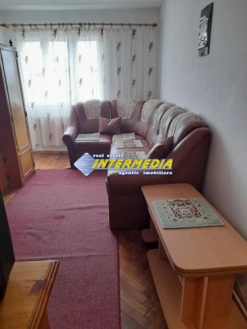 apartament-cu-2-camere-de-vanzare-in-cartier-cetate-mobilat-si-utilat-1