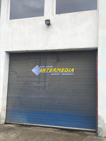 hala-betonata-cu-teren-si-utilitati-350-mp-in-alba-iulia-zona-centru-7