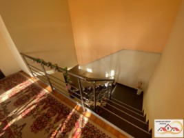 vila-p1-4-camere-108-mp-si-casa-batraneasca-teren-1035-mp-1000-metri-schitu-golesti-pret-104000-euro-25