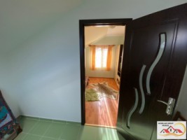 vila-p1-4-camere-108-mp-si-casa-batraneasca-teren-1035-mp-1000-metri-schitu-golesti-pret-104000-euro-35