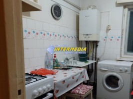 apartament-3-camere-de-vanzare-in-zona-cetate-bulevard-etaj-intermediar-1