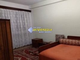 apartament-3-camere-de-vanzare-in-zona-cetate-bulevard-etaj-intermediar-2