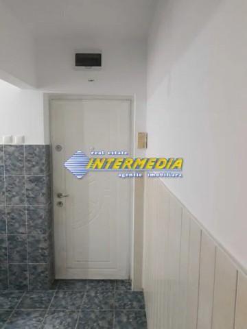 apartament-cu-3-camere-de-vanzare-in-alba-iulia-etaj-intermediar-zona-bulevard-2