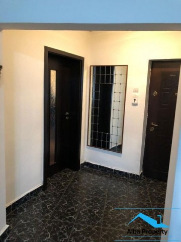 apartament-2-camere-mobilat-si-utilat-zona-centru-4