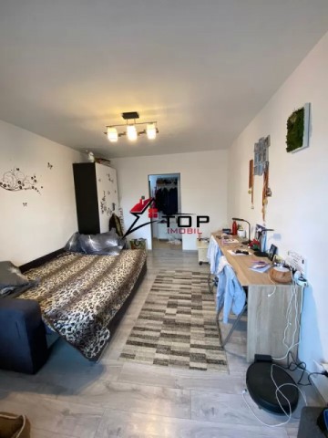 apartament-2-camere-decomandat-etaj-2-podul-de-piatra-2