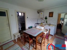 casa-individuala-cu-4-camere-in-avrig-sibiu-8