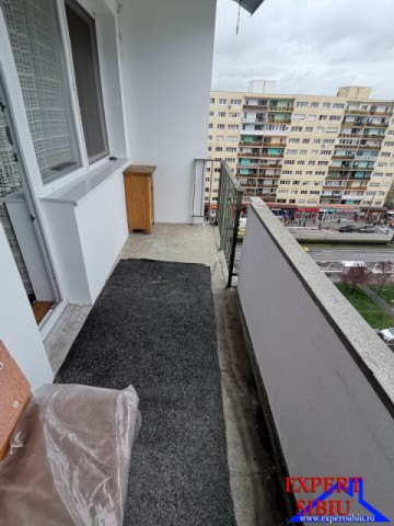 inchiriez-apartament-2-camere-zona-mihai-viteazul-3