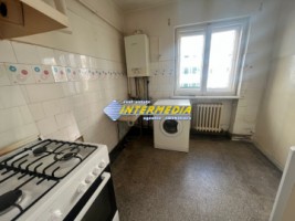 apartament-3-camere-de-vanzare-in-zona-cetate-bulevard-etaj-intermediar-4