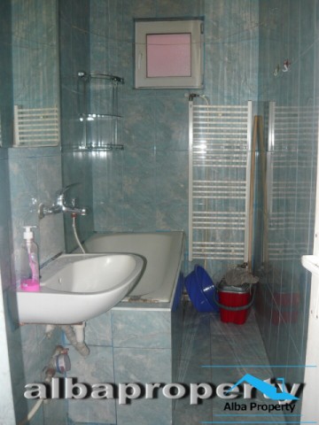 apartament-2-camere-mobilat-zona-cetate-5