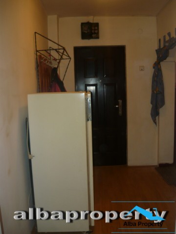 apartament-2-camere-mobilat-zona-cetate-6