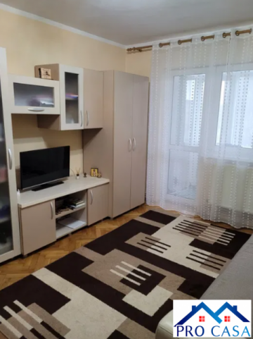 apartament-2-camere-in-cetate-zona-closca-et3-1