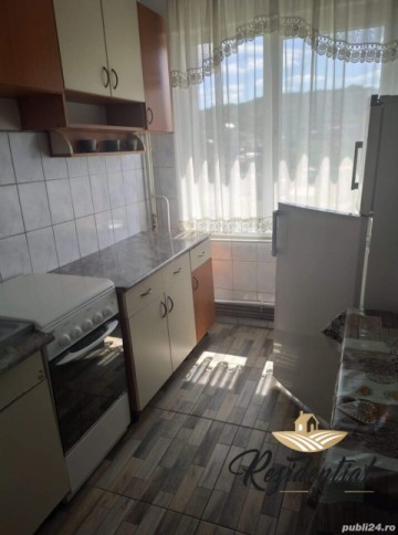 de-inchiriat-apartament-2-camere-alexandru-cel-bun-decomandat-mobilat-utilat-complet