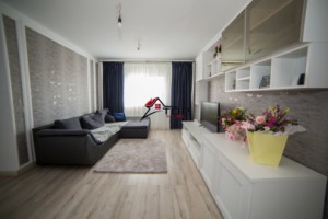 exclusivitate-casa-p1e-hlincea-22