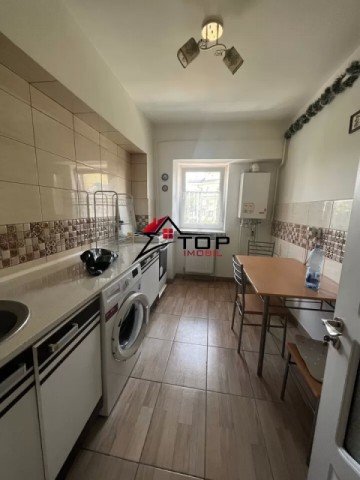 apartament-cu-2-camere-decomandat-2-balcoane-galata-etajul-1-3