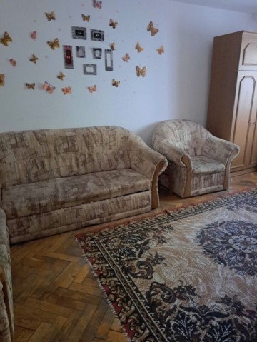 de-inchiriat-apartament-cu-3-camere-etaj-2-pret-250