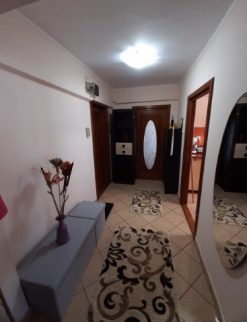 apartament-cu-2-camere-de-inchiriat-zona-ultracentrala