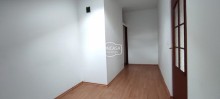 apartament-4-camere-pe-2-nivele-zona-tratoria-73-mp-13