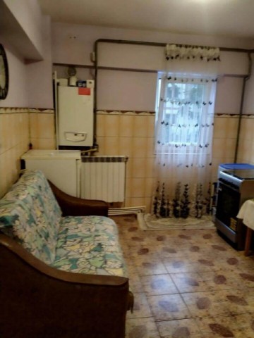 apartament-cu-o-camera-de-inchiriat-zona-piata-mare-4