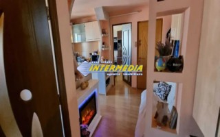 apartament-2-camere-de-vanzare-decomandat-in-alba-iulia-zona-ampoi-3-etaj-3