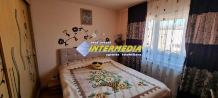 apartament-2-camere-de-vanzare-decomandat-in-alba-iulia-zona-ampoi-3-etaj-3-2