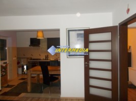 apartament-2-camere-de-inchiriat-decomandat-mobilat-si-utilat-in-alba-iulia-zona-centru-20