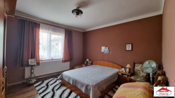casa-cu-teren-647-mp-zona-draxelmaier-id-22440-3
