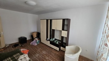 blv-bucuresti-2-camere-decomandat-510-liber-la-60000-euro-3