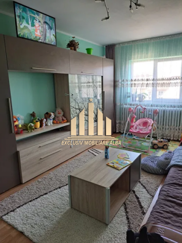 apartament-cu-2-camere-decomandate-ampoi-3