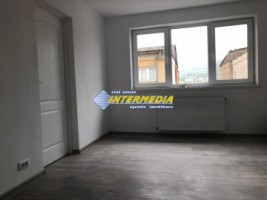 apartament-2-camere-renovat-si-finisat-de-vanzare-alba-iulia-cetate