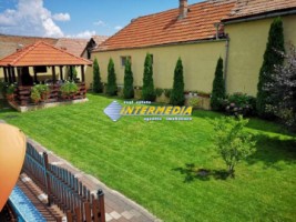 casa-de-vanzare-cu-4-camere-in-alba-iulia-zona-ultracentrala-finisata-cu-piscina-10