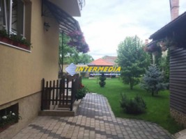 casa-de-vanzare-cu-4-camere-in-alba-iulia-zona-ultracentrala-finisata-cu-piscina-13