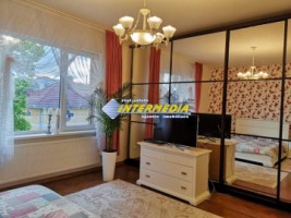 casa-de-vanzare-cu-4-camere-in-alba-iulia-zona-ultracentrala-finisata-cu-piscina-18