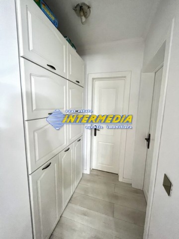 apartament-2-camere-centru-bloc-nou-de-vanzare-mobilat-alba-iulia-si-utilat-3